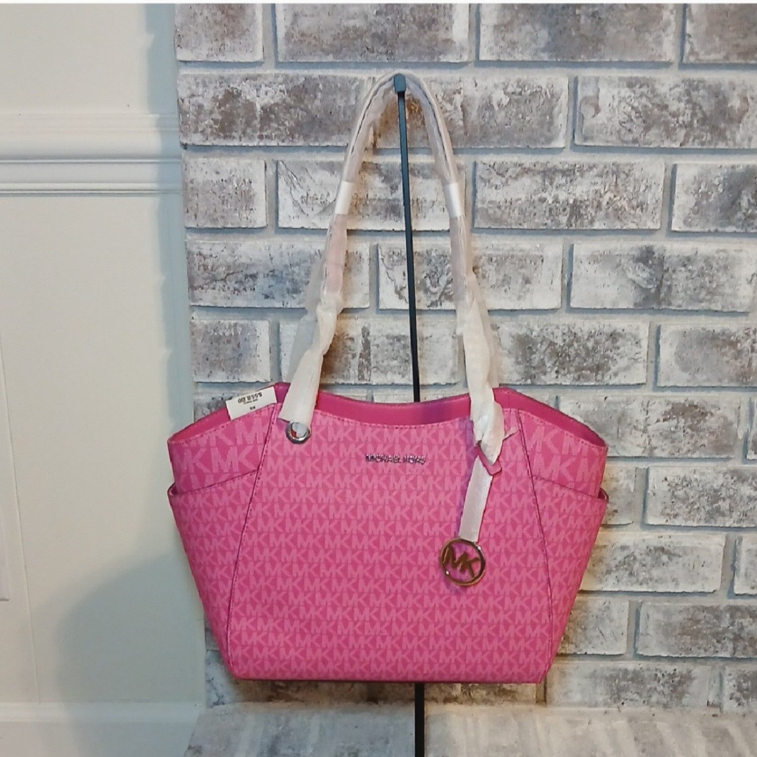 Michael Kors Jet Set Large Signature Top Zip Shoulder Bag – Dragonfruit Pink NWT